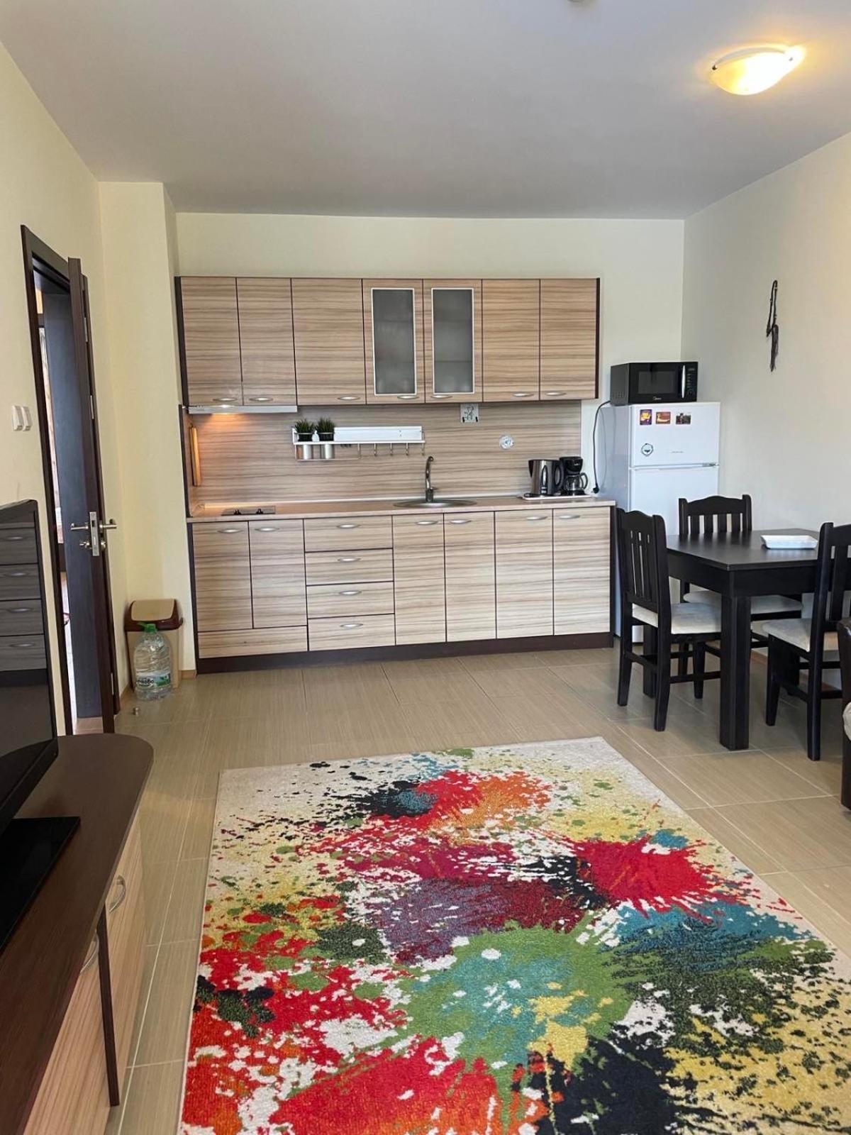 Private Apartments In Apolon Равда Экстерьер фото